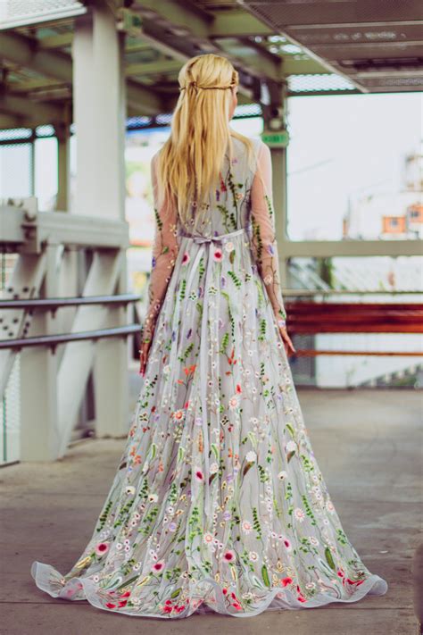 casual floral wedding dresses.